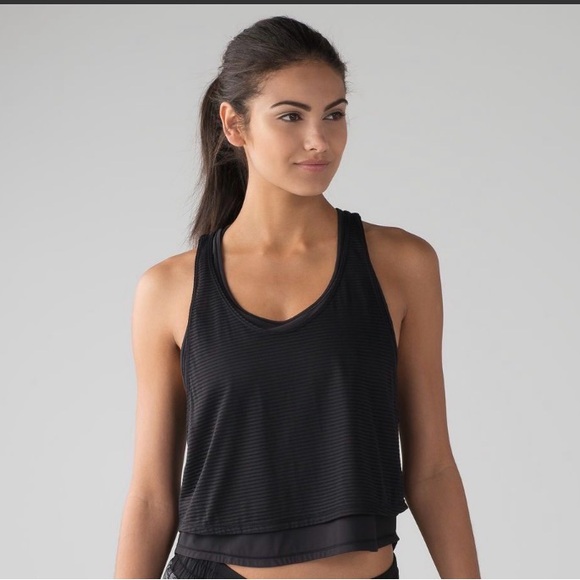 lululemon athletica Tops - Lululemon Lean In Mesh Tank